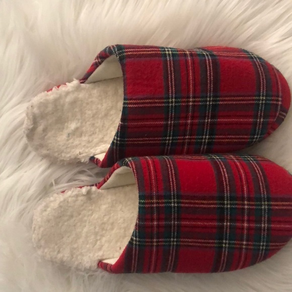 Plaid Slippers - Picture 4 of 4